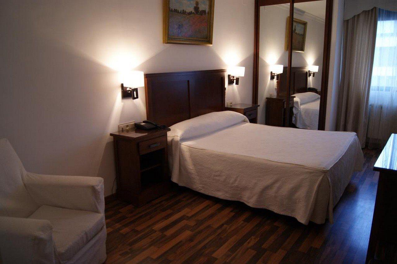 Hotel Mulhacen Guadix Ngoại thất bức ảnh