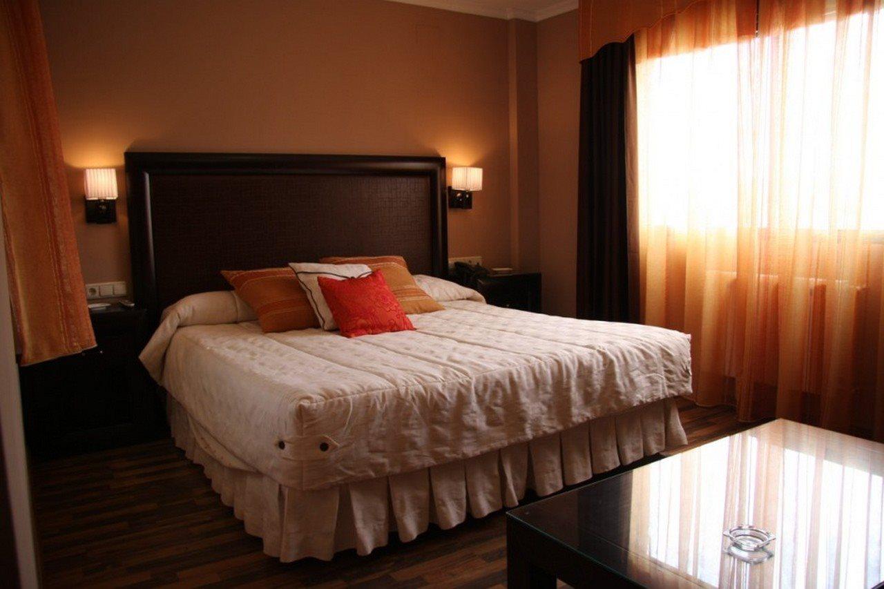 Hotel Mulhacen Guadix Ngoại thất bức ảnh