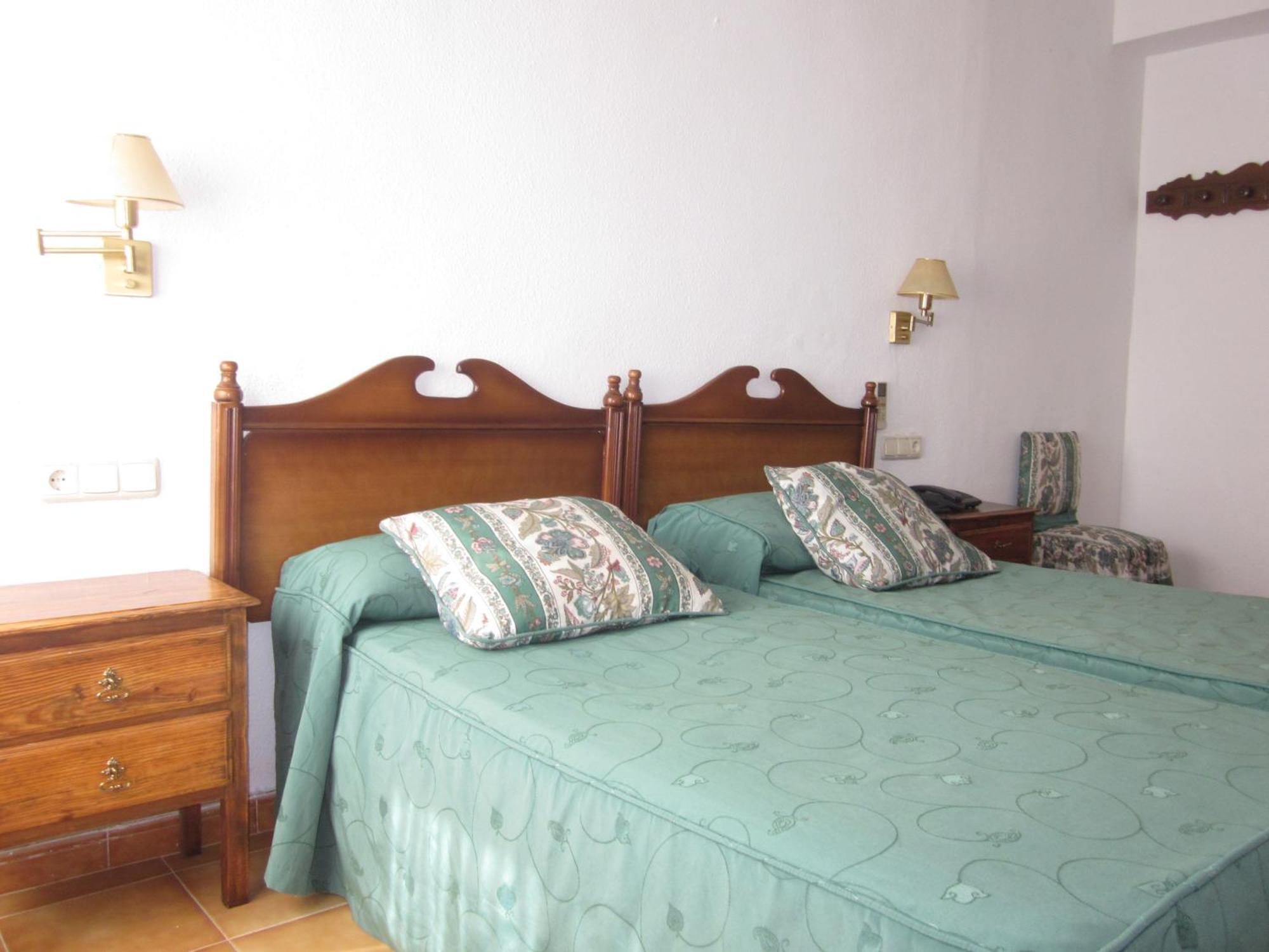 Hotel Mulhacen Guadix Phòng bức ảnh