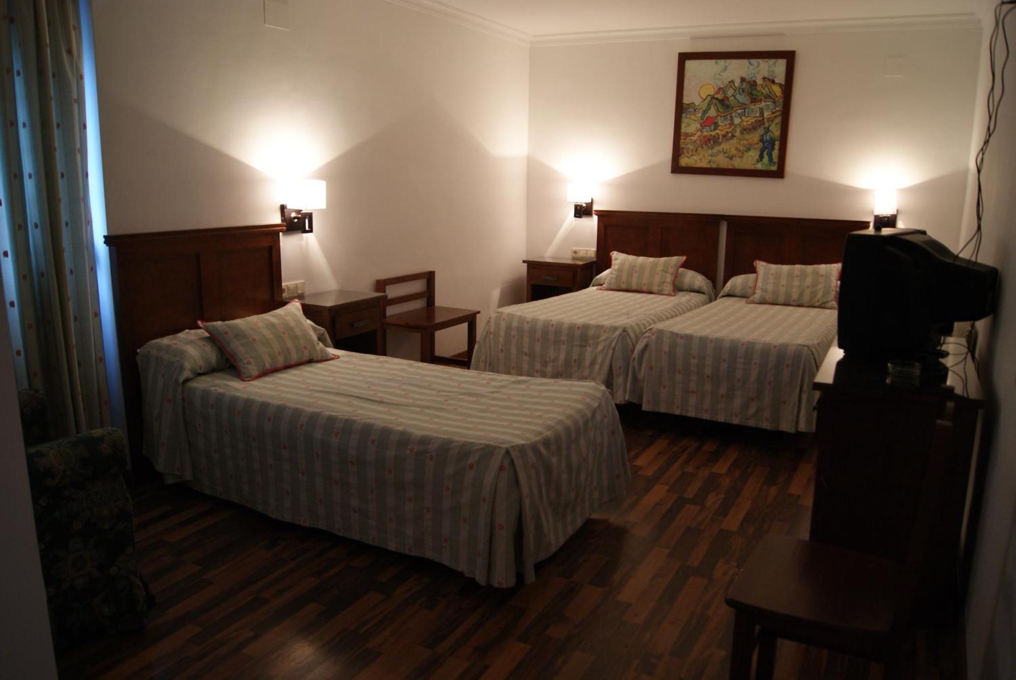 Hotel Mulhacen Guadix Ngoại thất bức ảnh
