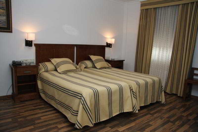 Hotel Mulhacen Guadix Ngoại thất bức ảnh